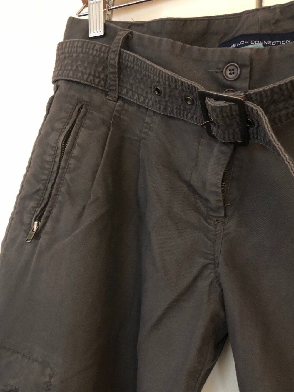FRENCH CONNECTION Grey Cargo Army Capri Pants Buckets & Belt tie - Size - Picture 4 of 5